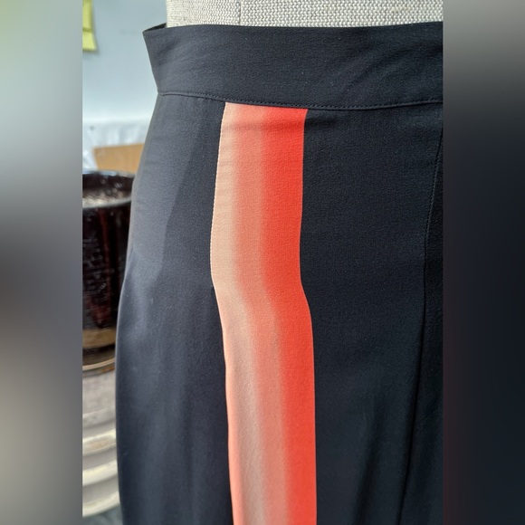 Les Petites Paris, 2010 ombré print rayon crepe midi skirt - Picture 6 of 7